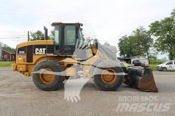 CAT 924G Фронтальні навантажувачі