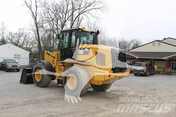 CAT 924K Фронтальні навантажувачі