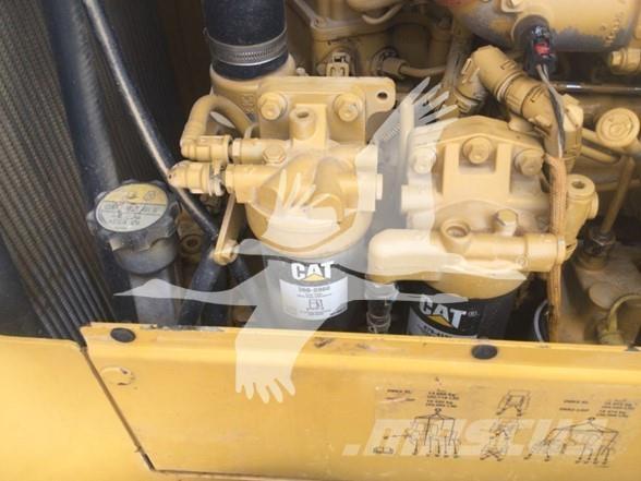 CAT D6K2 LGP Гусеничні бульдозери