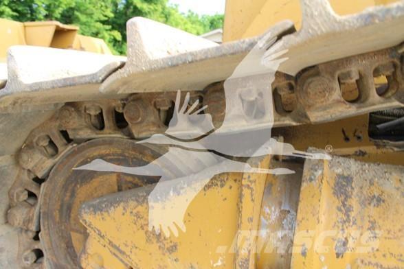 CAT D6N LGP Гусеничні бульдозери