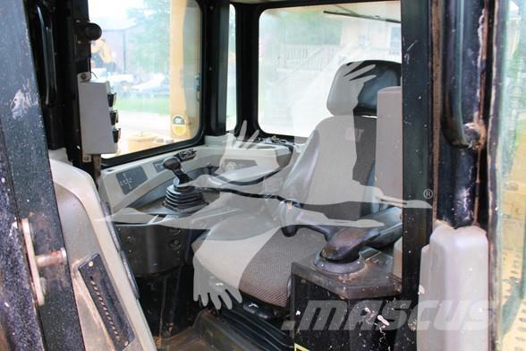 CAT D6T Гусеничні бульдозери