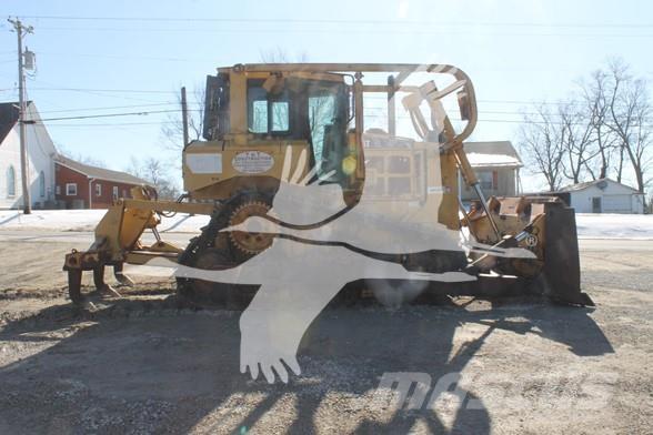 CAT D6T XL Гусеничні бульдозери
