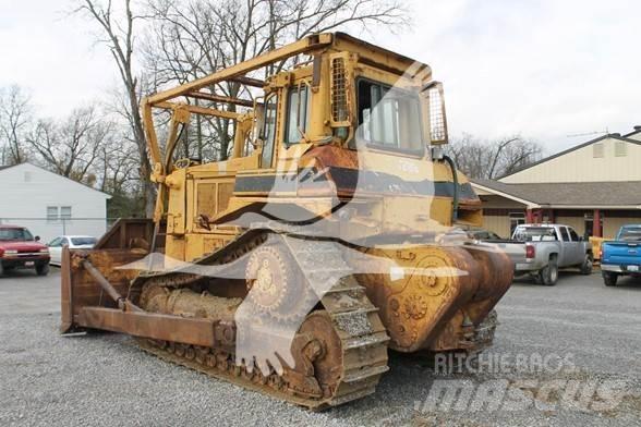 CAT D7H Гусеничні бульдозери