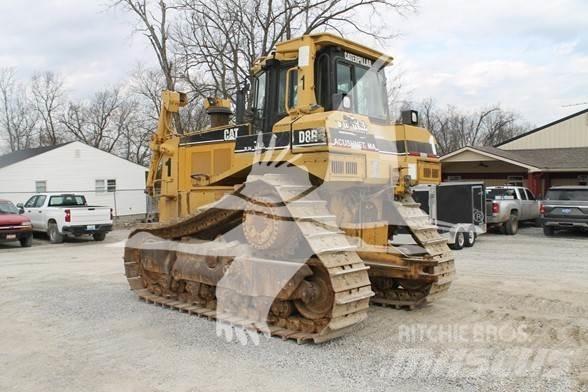 CAT D8R Гусеничні бульдозери