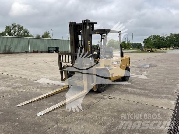 CAT DP50 Дизельні навантажувачі