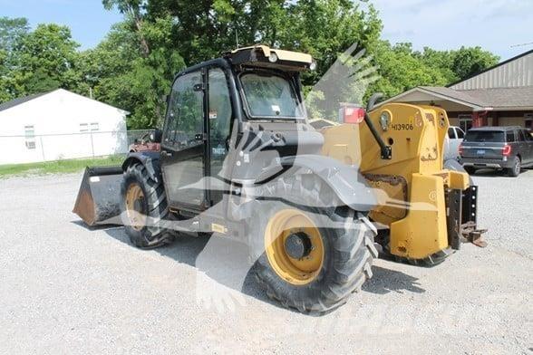CAT TH407C Телескопічні навантажувачі