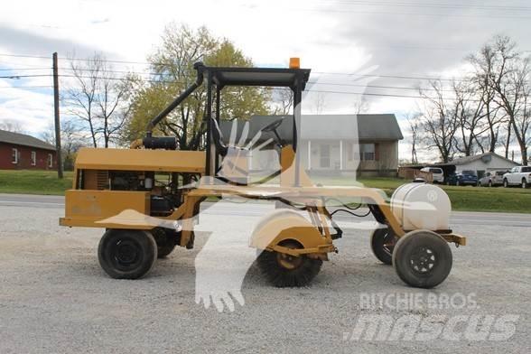 Rosco RB38 Підмітальні машини