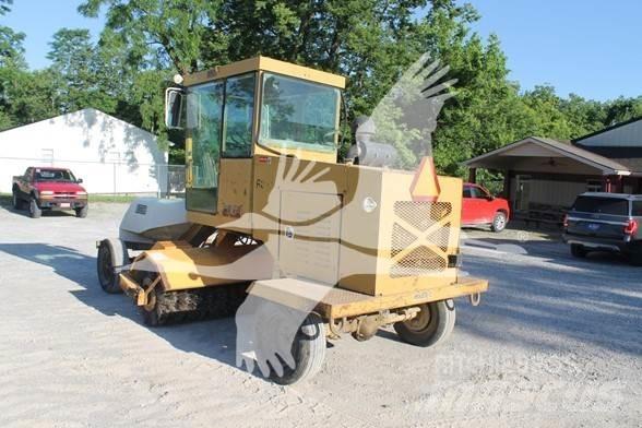 Rosco RB48 Підмітальні машини