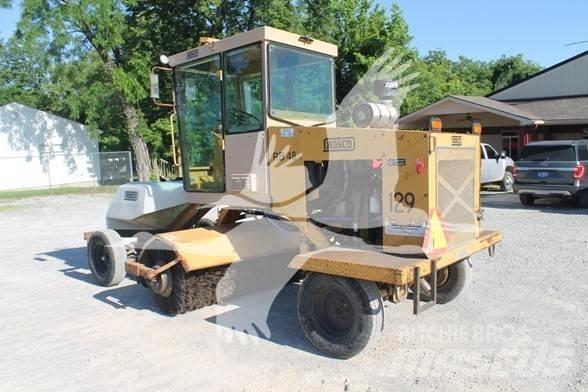 Rosco RB48 Підмітальні машини