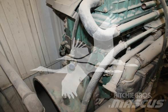 Volvo  Двигуни