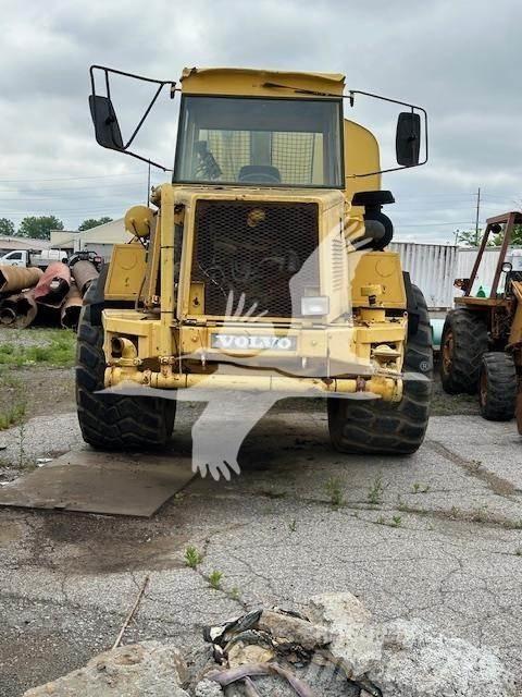 Volvo A25B Поливальні машини