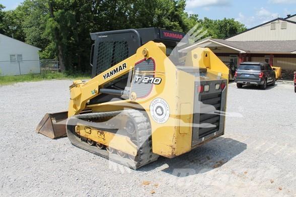 Yanmar T210-1 Міні-навантажувачі