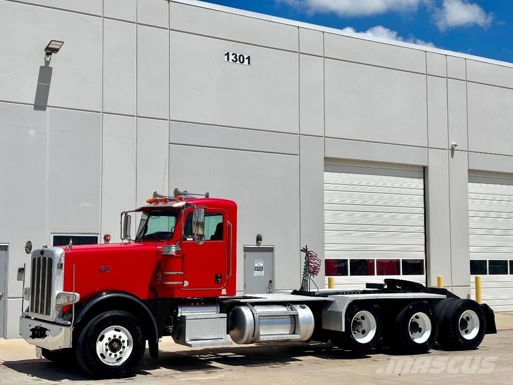 Peterbilt 389 Тягачі