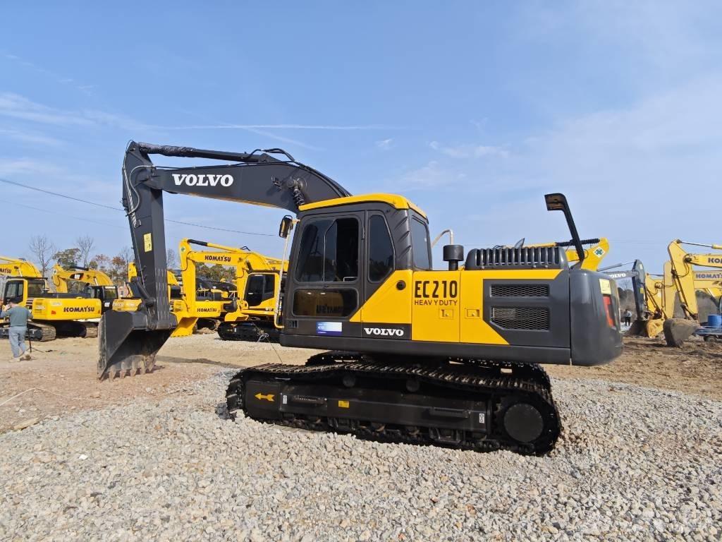 Volvo EC 210 Гусеничні екскаватори