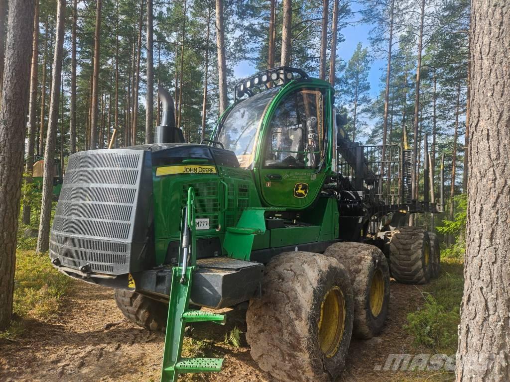 John Deere 1510G Форвардери