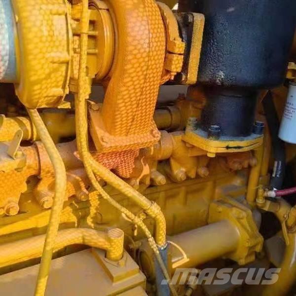 Shantui SD22 Гусеничні бульдозери