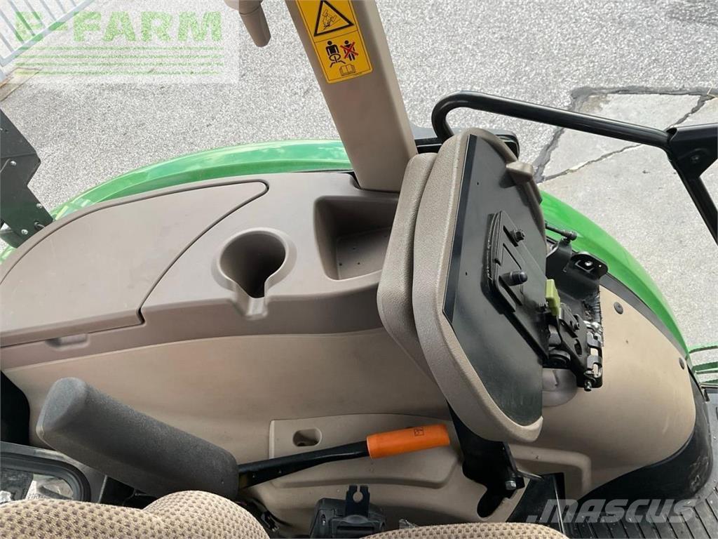 John Deere 5075E Трактори