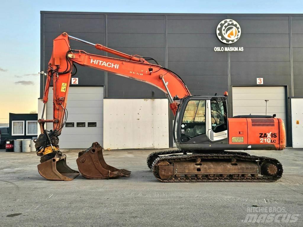 Hitachi ZX 210 LC-3 Гусеничні екскаватори