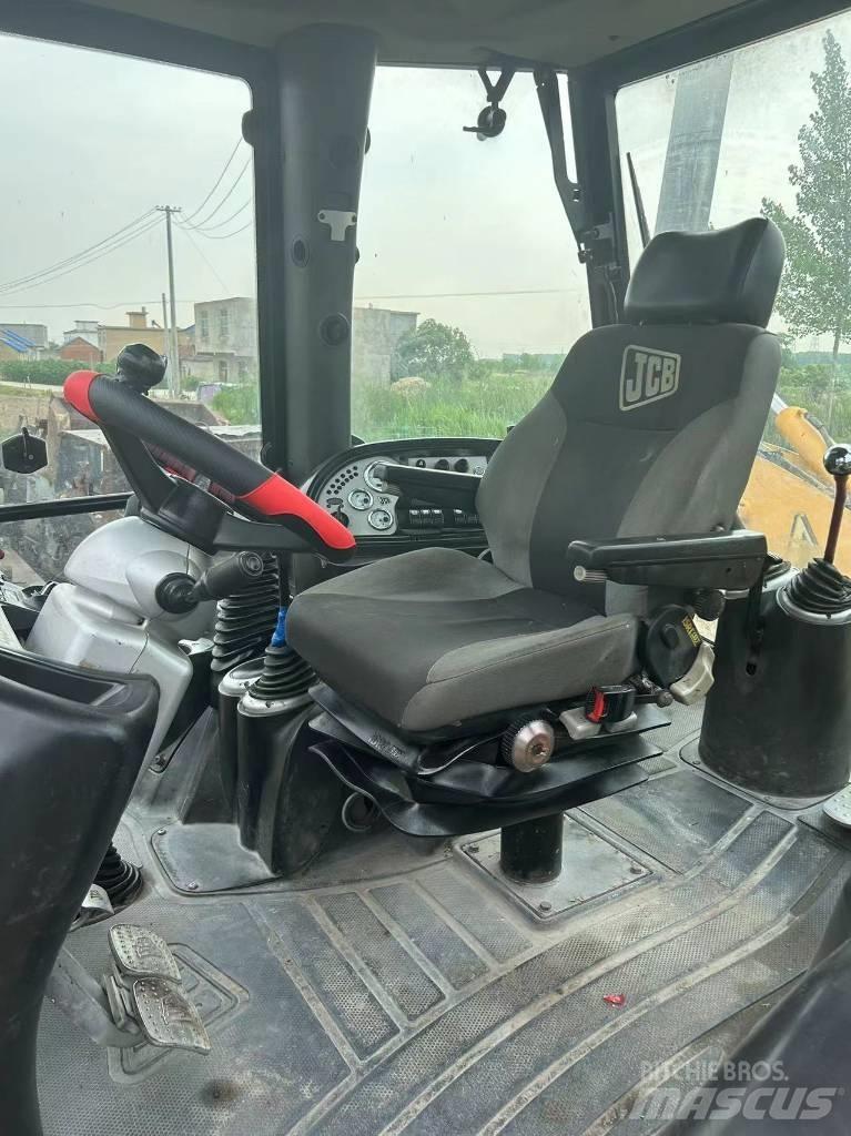 JCB 3 CX Екскаватори-навантажувачі