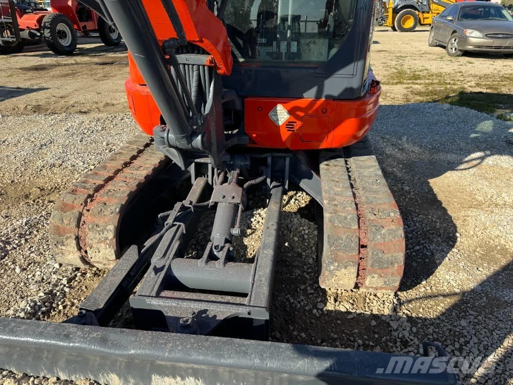 Kubota KX 121-3 Гусеничні екскаватори