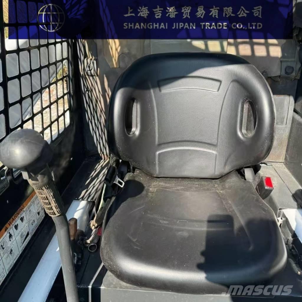 Bobcat S 130 Міні-навантажувачі