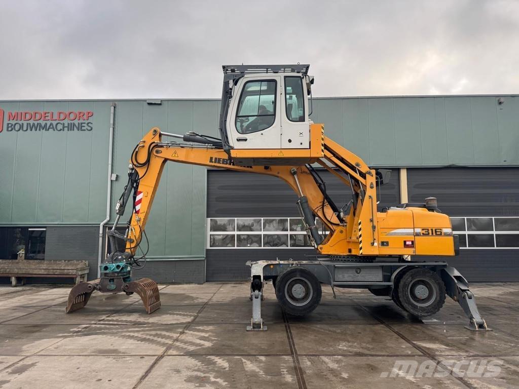 Liebherr A 316 Перевантажувачі металобрухту/промислові навантажувачі