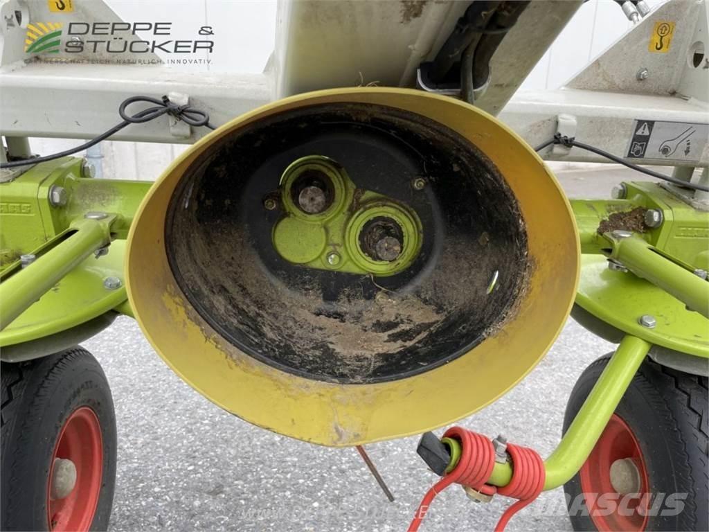 CLAAS Volto 900 Граблі і сінозворушувачі