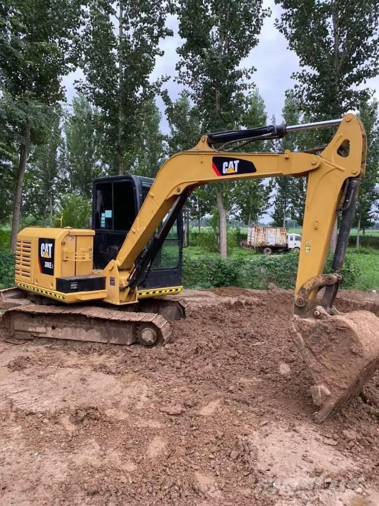 CAT 306E2 Міні-екскаватори < 7т