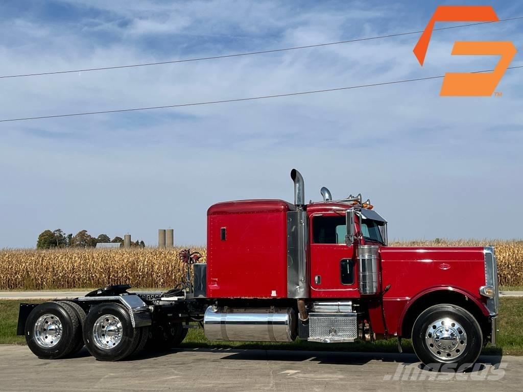 Peterbilt 389 Тягачі
