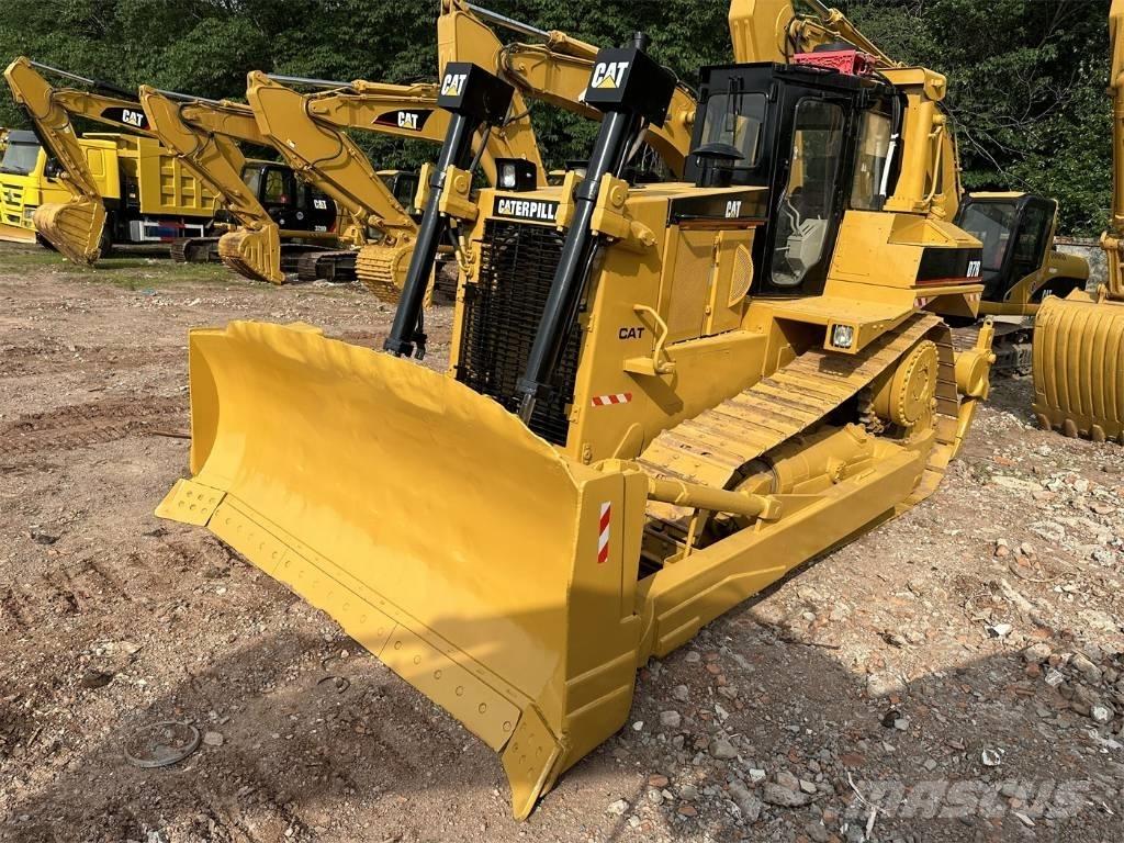 CAT D 7 R Гусеничні бульдозери
