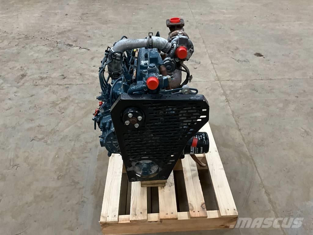 Kubota V 1505 TURBO Двигуни