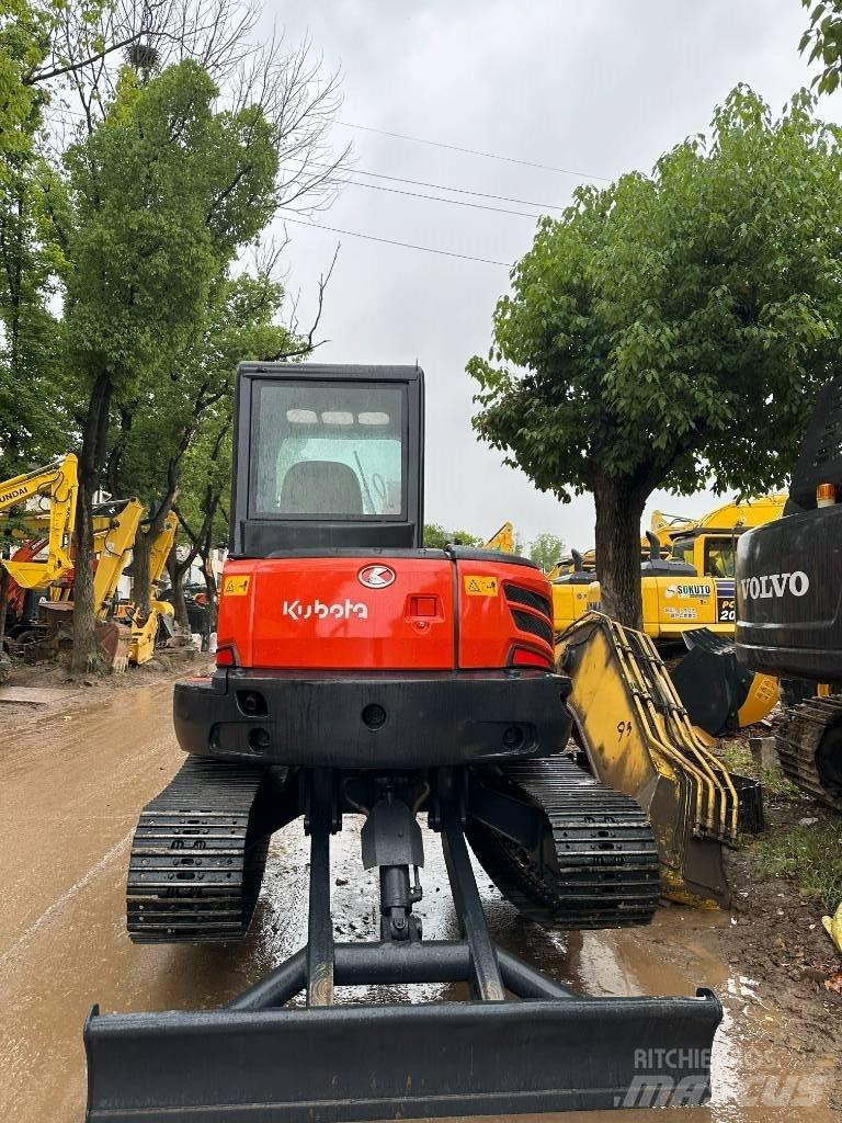 Kubota KX 155 Гусеничні екскаватори