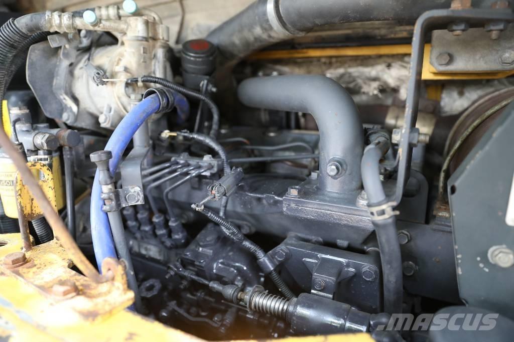 Komatsu PC 78 US-6 Гусеничні екскаватори