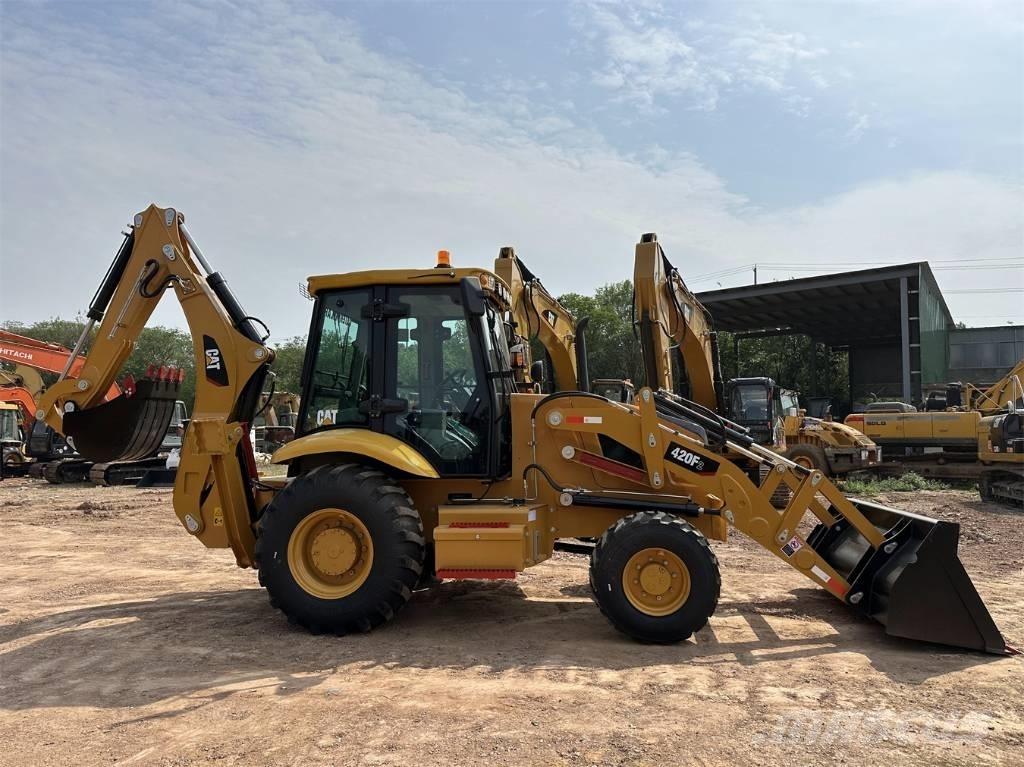 CAT 420 F2 Екскаватори-навантажувачі