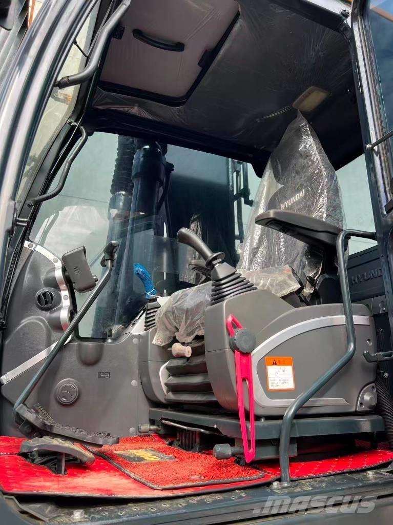 Hyundai R220LC-9S Середні екскаватори 7т. - 12т.