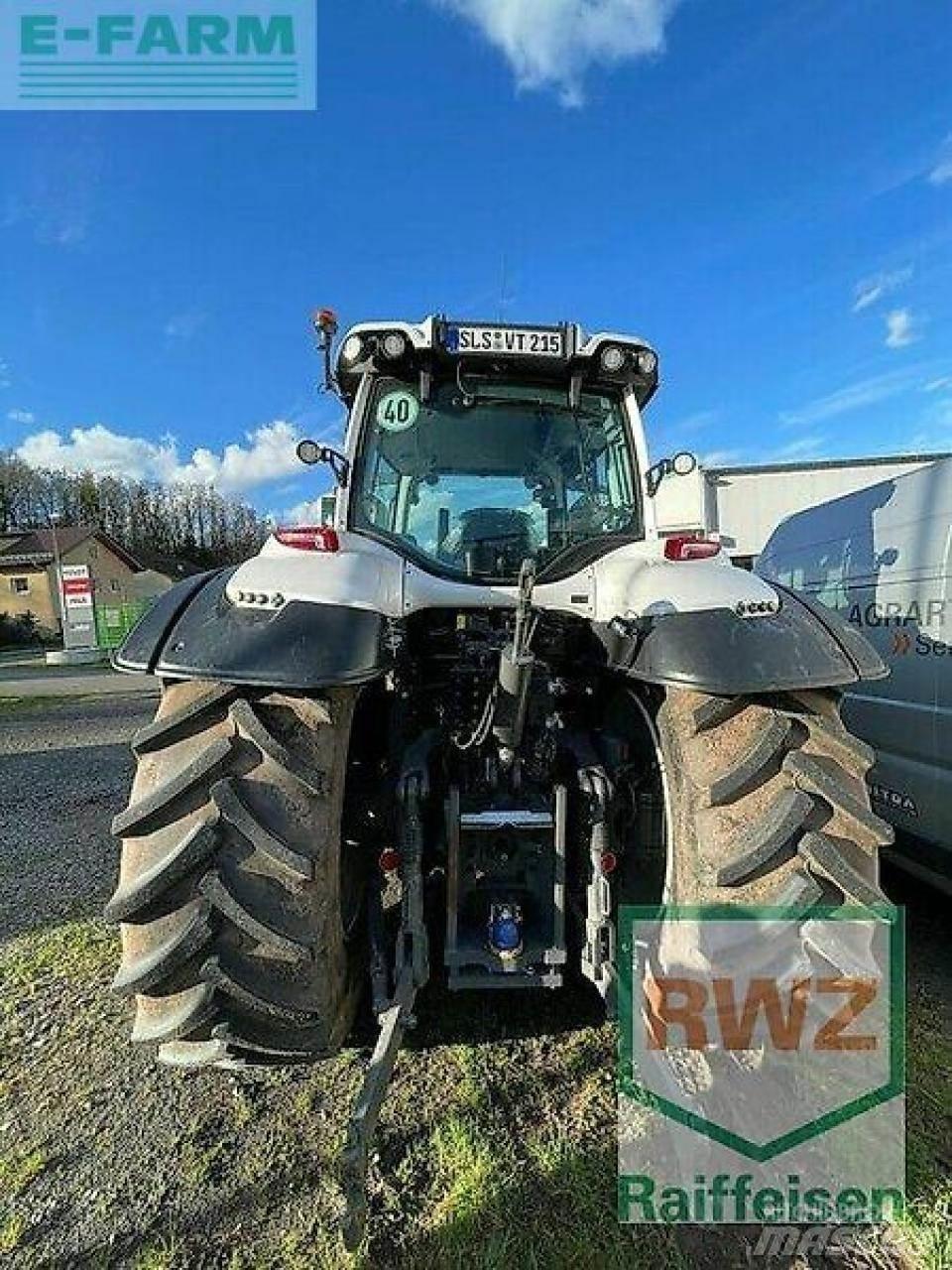Valtra t215d Трактори