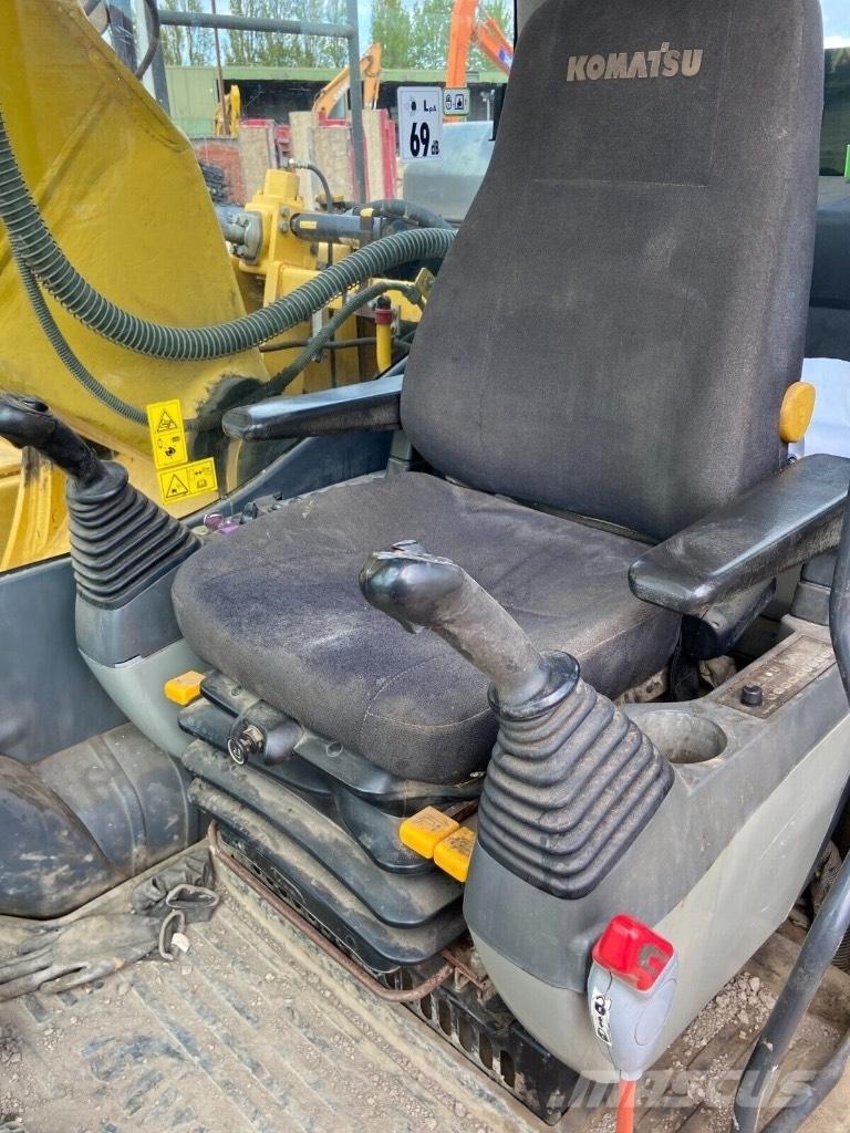 Komatsu PC 210 LC Гусеничні екскаватори