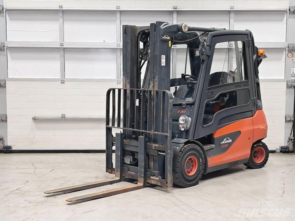 Linde E30-01 Електронавантажувачі