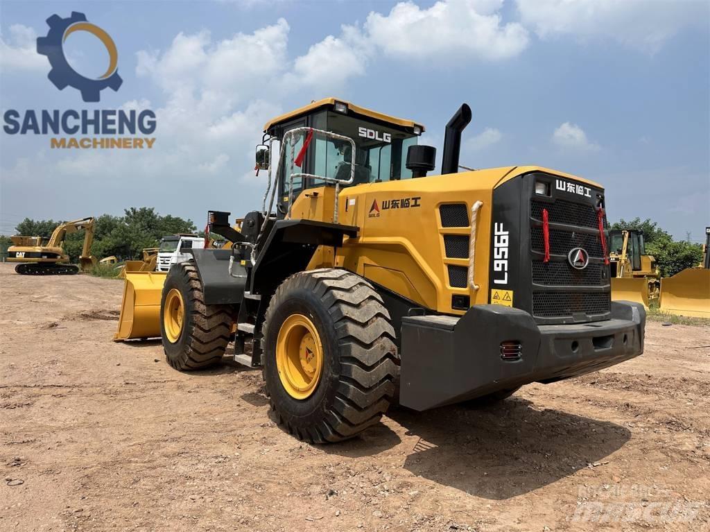 SDLG L 956 F Фронтальні навантажувачі