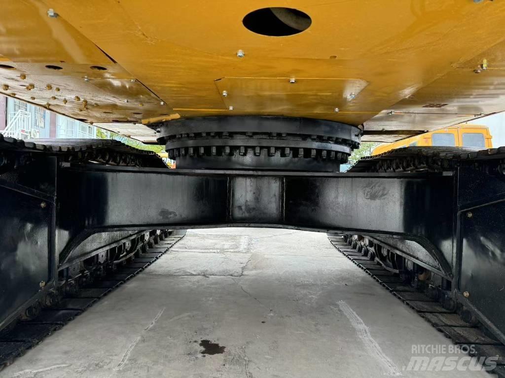 CAT 330 CL Гусеничні екскаватори