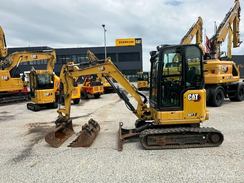CAT 302.7 Міні-екскаватори < 7т