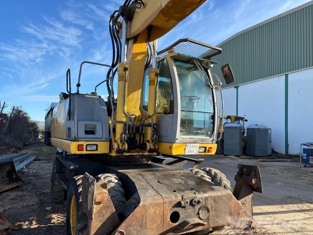 New Holland MH 6.6 Колісні екскаватори