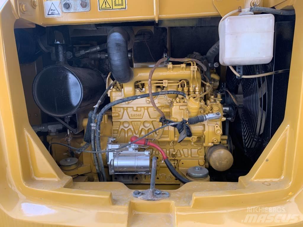 CAT 305.5E2 Гусеничні екскаватори