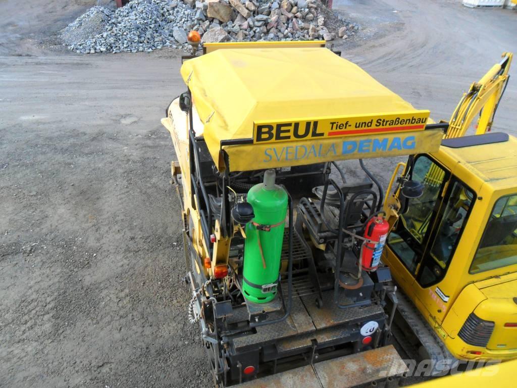 Demag DF 65 P Асфальтовкладачі