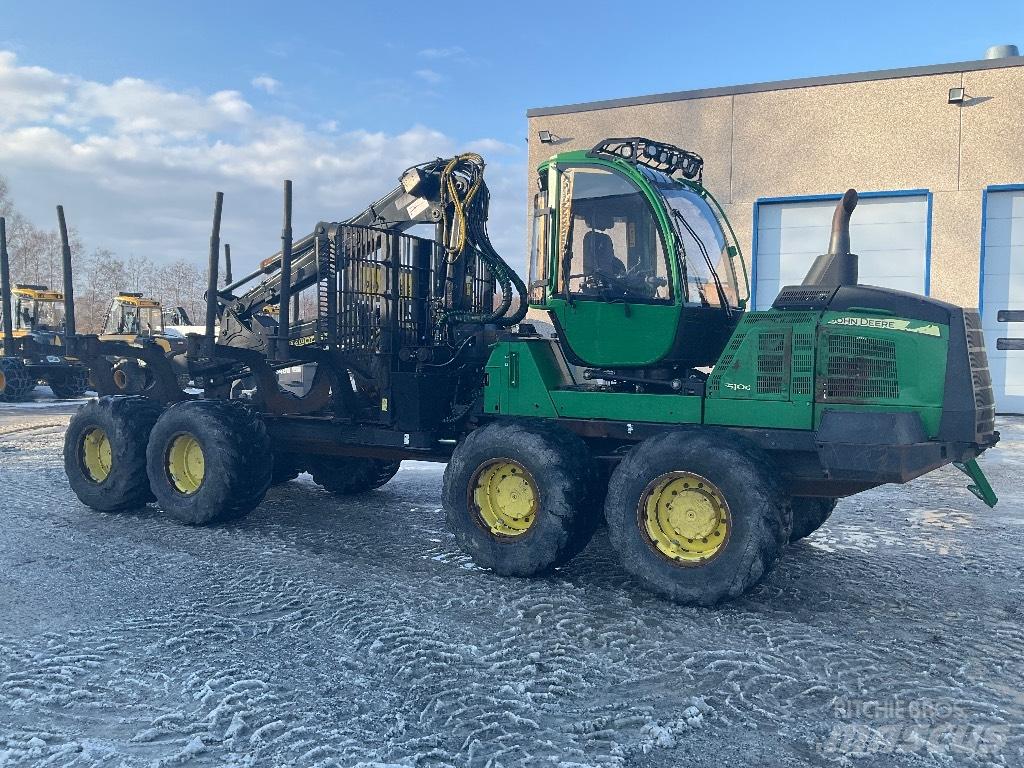 John Deere 1510G Форвардери