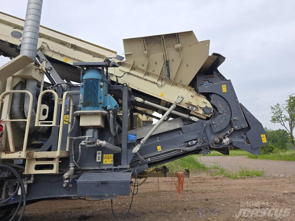 Metso LT 330D Мобільні дробарки