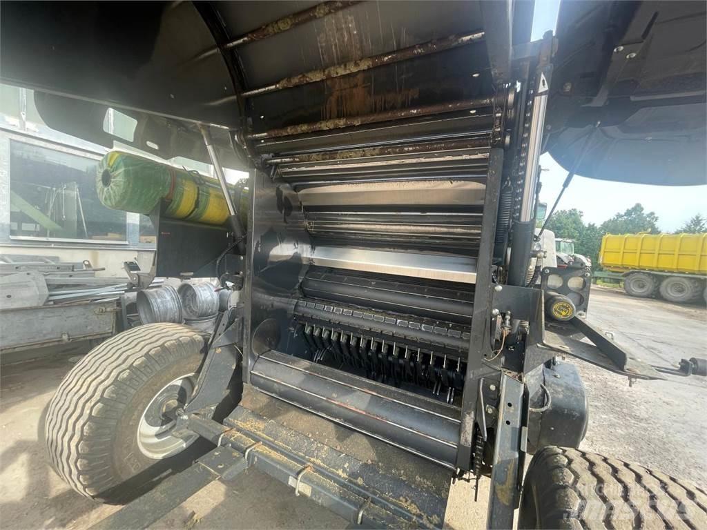 Vicon RF 4225 Рулонні прес-підбирачі