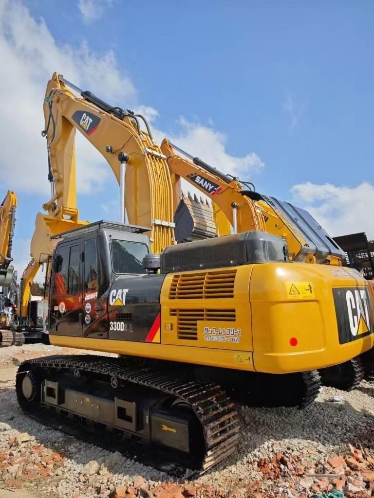 CAT 330D2L Гусеничні екскаватори