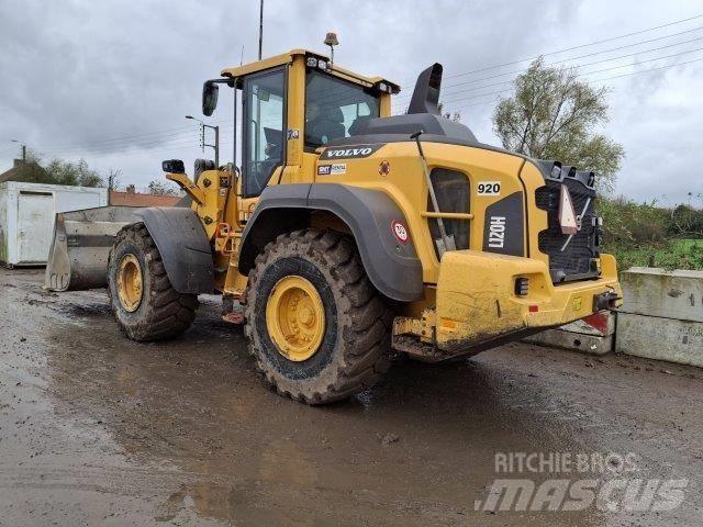 Volvo L 120 H Фронтальні навантажувачі