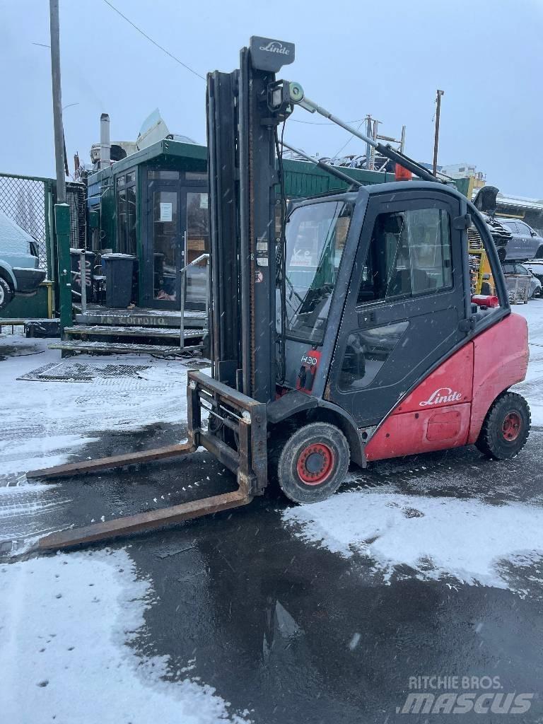 Linde H 30 D Дизельні навантажувачі